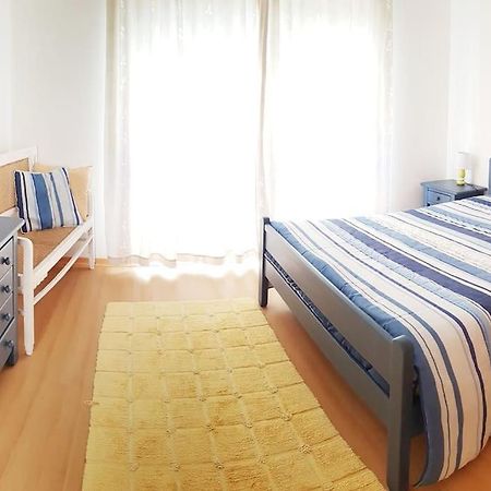 Marinha das Ondas Casa De Praia Acolhedora/ Cosy Beach House מראה חיצוני תמונה