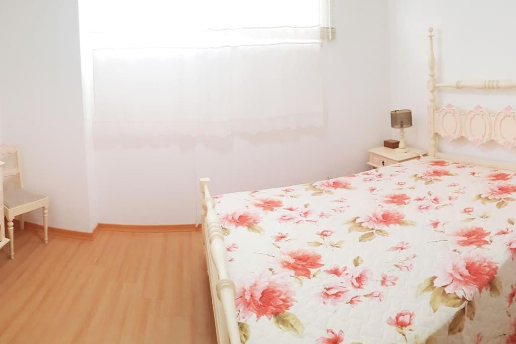 Marinha das Ondas Casa De Praia Acolhedora/ Cosy Beach House מראה חיצוני תמונה