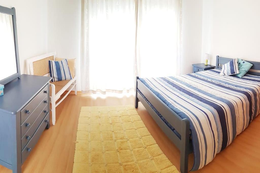Marinha das Ondas Casa De Praia Acolhedora/ Cosy Beach House מראה חיצוני תמונה